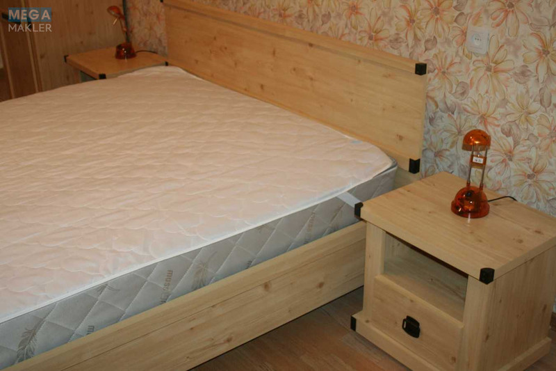 Оренда 2 кімнатної квартири, <a class="location-link" href="/odessa/" title="Недвижимость Одеса">Одеса</a>, <a class="location-link" href="/odessa/malinovskij/" title="Недвижимость Малиновський район">Малиновський р-н</a>, Варненская, 25 (изображение 1)