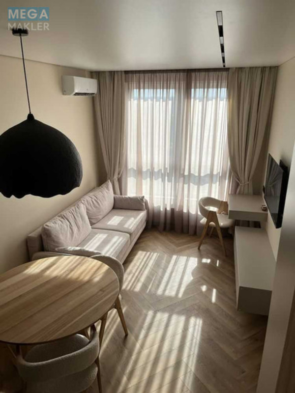 Оренда 1 кімнатної квартири, <a class="location-link" href="/kiev/" title="Недвижимость Київ">Київ</a>, <a class="location-link" href="/kiev/solomenskij/" title="Недвижимость Солом'янський район">Солом'янський р-н</a>, Народного Ополчення вул., 11Б (изображение 1)