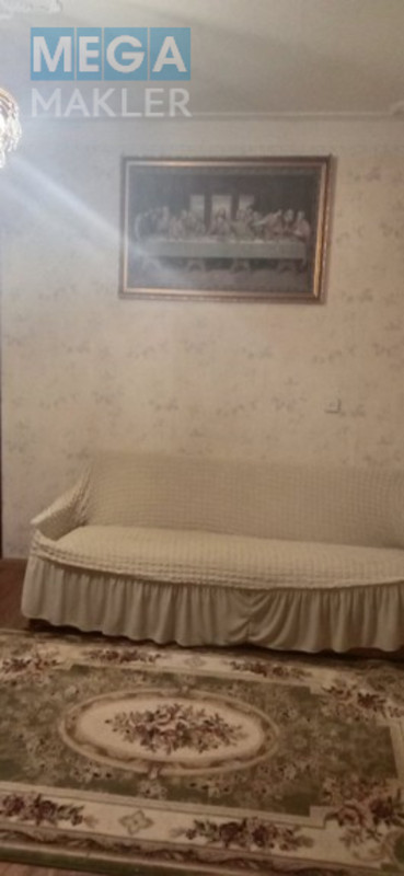 Оренда кімнати (підселення), стандарт, <a class="location-link" href="/kiev/" title="Недвижимость Київ">Київ</a>, <a class="location-link" href="/kiev/darnickij/" title="Недвижимость Дарницький район">Дарницький р-н</a>, Ахматової 4 ( <img src="https://megamakler.com.ua/metro/00ff00.gif" alt="" class="metro" /> м. Позняки ) (изображение 1)
