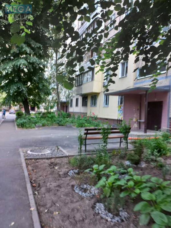 Продаж 3 кімнатної квартири (58/38/10), 4 пов. 9 пов. будинку, <a class="location-link" href="/dnepropetrovsk/" title="Недвижимость Дніпра">Дніпро</a>, Янтарная, 71 (изображение 1)