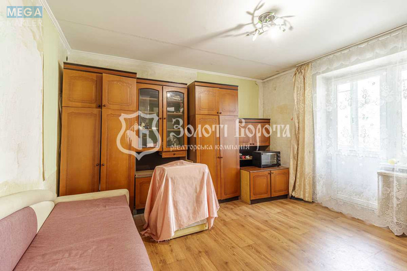 Продаж 1 кімнатної квартири (28/16/5), 4 пов. 9 пов. будинку, <a class="location-link" href="/kiev/" title="Недвижимость Київ">Київ</a>, <a class="location-link" href="/kiev/shevchenkovskij/" title="Недвижимость Шевченківський район">Шевченківський р-н</a>, Петропавлівська вул., 13/8 (изображение 1)
