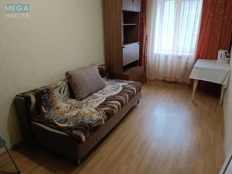 Оренда кімнати (підселення), <a class="location-link" href="/odessa/" title="Недвижимость Одеса">Одеса</a>, <a class="location-link" href="/odessa/malinovskij/" title="Недвижимость Малиновський район">Малиновський р-н</a>, Героев Крут, 20а (изображение 1)