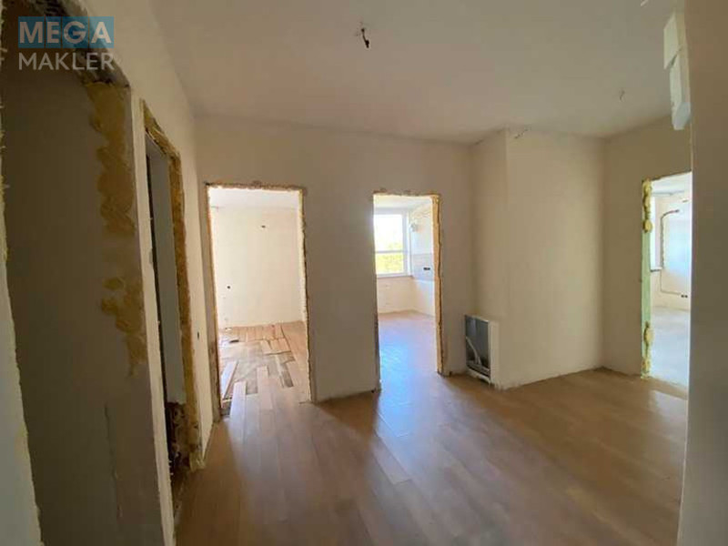 Продаж 2 кімнатної квартири (64,3/?/10,4), 3 пов. 6 пов. будинку, <a class="location-link" href="/lviv/" title="Недвижимость Львів">Львів</a>, <a class="location-link" href="/lviv/lychakovskij/" title="Недвижимость Личаківський район">Личаківський р-н</a>, Пасічна, 33 (изображение 1)