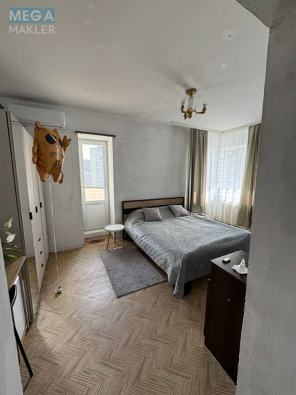 Продаж 2 кімнатної квартири (70/35/15), 12 пов. 16 пов. будинку, <a class="location-link" href="/kiev/" title="Недвижимость Київ">Київ</a>, <a class="location-link" href="/kiev/darnickij/" title="Недвижимость Дарницький район">Дарницький р-н</a>, Миколи Бажана просп., 26 (изображение 1)