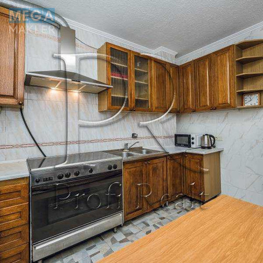 Продаж 5 кімнатної квартири (99/75/10), 1 пов. 10 пов. будинку, <a class="location-link" href="/kiev/" title="Недвижимость Київ">Київ</a>, <a class="location-link" href="/kiev/darnickij/" title="Недвижимость Дарницький район">Дарницький р-н</a>, Тростянецька вулиця, 3 (изображение 1)
