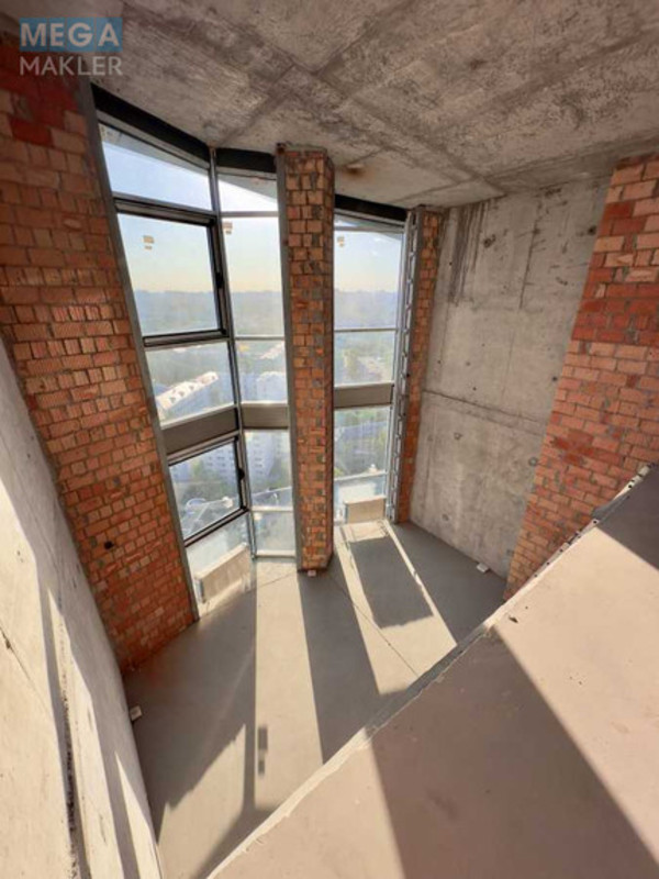 Продаж 3 кімнатної квартири (165,7/75/38), 24 пов. 25 пов. будинку, <a class="location-link" href="/kiev/" title="Недвижимость Київ">Київ</a>, <a class="location-link" href="/kiev/solomenskij/" title="Недвижимость Солом'янський район">Солом'янський р-н</a>, Митрополита Василя Липківського вул., 38 (изображение 1)