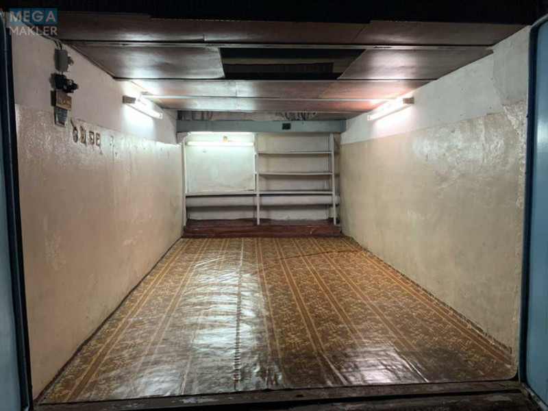 Продаж комерційної нерухомості, 17 кв.м, <a class="location-link" href="/kiev/" title="Недвижимость Київ">Київ</a>, <a class="location-link" href="/kiev/dneprovskij/" title="Недвижимость Дніпровський район">Дніпровський р-н</a>, Березняківська вул., 23 (изображение 1)