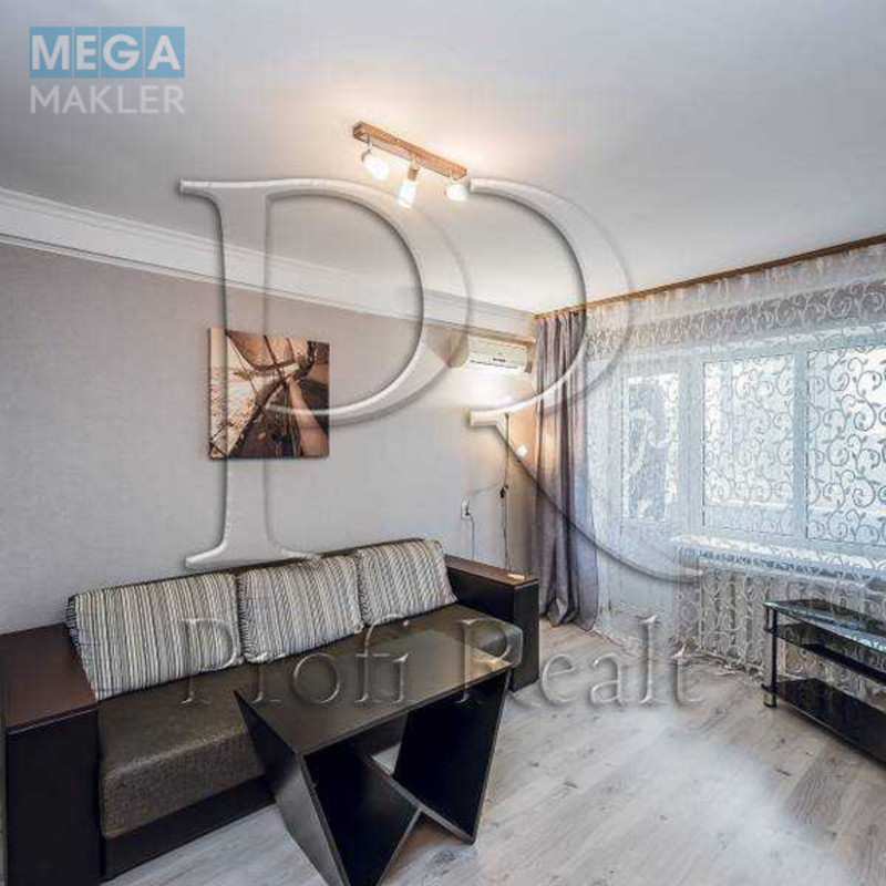 Продаж 1 кімнатної квартири (28/15/7), 5 пов. 5 пов. будинку, <a class="location-link" href="/kiev/" title="Недвижимость Київ">Київ</a>, <a class="location-link" href="/kiev/shevchenkovskij/" title="Недвижимость Шевченківський район">Шевченківський р-н</a>, Турчина Ігоря вулиця, 4 (изображение 1)