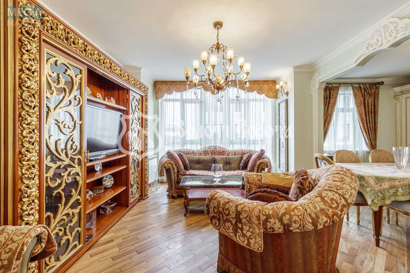 Продаж 4 кімнатної квартири (107/45/41), 6 пов. 7 пов. будинку, <a class="location-link" href="/kiev/" title="Недвижимость Київ">Київ</a>, <a class="location-link" href="/kiev/podolskij/" title="Недвижимость Подільський район">Подільський р-н</a>, Ярославський пров., 7/9 (изображение 1)
