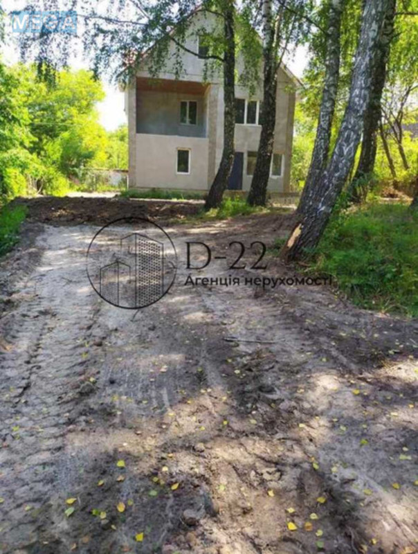 Продаж дома, 3 поверху, 158 кв.м, 5 кімнат, ділянка 4 сотки, <a class="location-link" href="/krushinka/" title="Недвижимость Крушинка">Крушинка</a>, лісова, 81 (изображение 1)