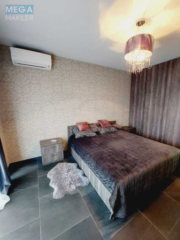Оренда 1 кімнатної квартири, <a class="location-link" href="/kiev/" title="Недвижимость Київ">Київ</a>, <a class="location-link" href="/kiev/solomenskij/" title="Недвижимость Солом'янський район">Солом'янський р-н</a>, Митрополита Василия Липковского ул., 16Г (изображение 1)