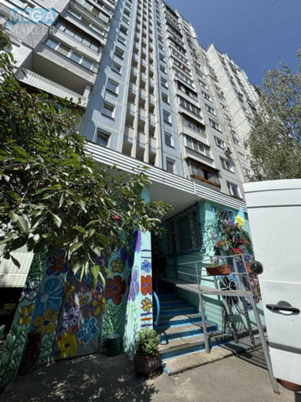 Продаж 1 кімнатної квартири (43,2/19/8), 9 пов. 16 пов. будинку, <a class="location-link" href="/kiev/" title="Недвижимость Київ">Київ</a>, <a class="location-link" href="/kiev/desnyanskij/" title="Недвижимость Деснянський район">Деснянський р-н</a>, Лісківська вул., 18А (изображение 1)