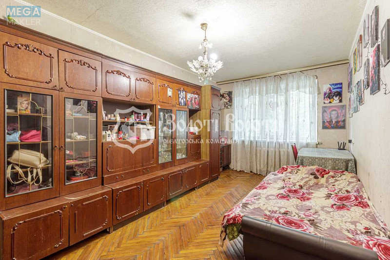 Продаж 3 кімнатної квартири (55/39/5,6), 1 пов. 5 пов. будинку, <a class="location-link" href="/kiev/" title="Недвижимость Київ">Київ</a>, <a class="location-link" href="/kiev/podolskij/" title="Недвижимость Подільський район">Подільський р-н</a>, Івана Їжакевича вул., 7/10 (изображение 1)
