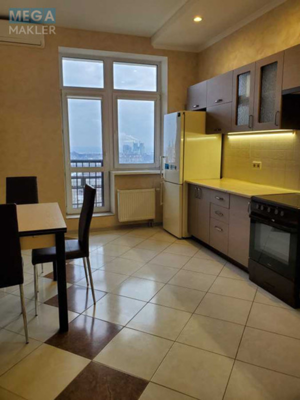 Продаж 2 кімнатної квартири (92/41/13), 13 пов. 20 пов. будинку, <a class="location-link" href="/kiev/" title="Недвижимость Київ">Київ</a>, <a class="location-link" href="/kiev/pecherskij/" title="Недвижимость Печерський район">Печерський р-н</a>, Євгена Коновальця вул., 44а (изображение 1)