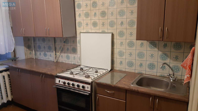 Оренда 1 кімнатної квартири, <a class="location-link" href="/kiev/" title="Недвижимость Київ">Київ</a>, <a class="location-link" href="/kiev/dneprovskij/" title="Недвижимость Дніпровський район">Дніпровський р-н</a>, Бажова вул., 4 (изображение 1)