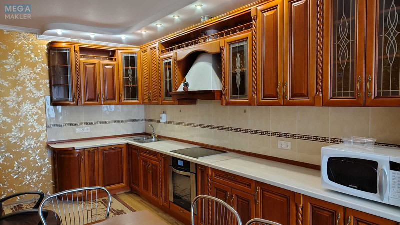 Оренда 2 кімнатної квартири, <a class="location-link" href="/kiev/" title="Недвижимость Київ">Київ</a>, <a class="location-link" href="/kiev/darnickij/" title="Недвижимость Дарницький район">Дарницький р-н</a>, Дніпровська наб., 26А (изображение 1)