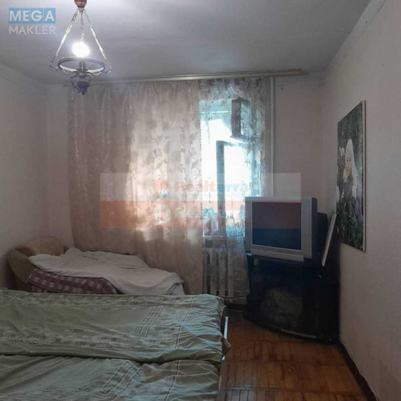 Продаж 3 кімнатної квартири (60,9/40,2/6,5), 5 пов. 5 пов. будинку, <a class="location-link" href="/kiev/" title="Недвижимость Київ">Київ</a>, <a class="location-link" href="/kiev/desnyanskij/" title="Недвижимость Деснянський район">Деснянський р-н</a>, Кубанської України вул., 24 (изображение 1)