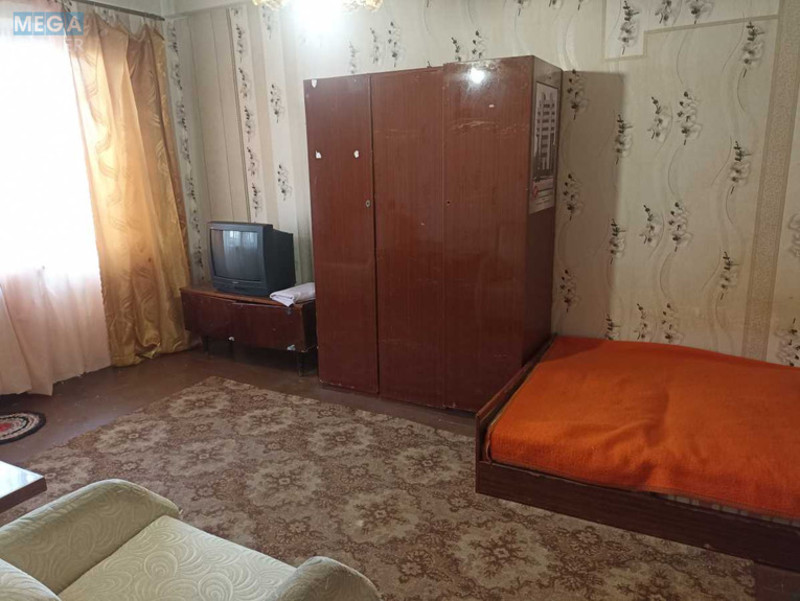 Оренда 1 кімнатної квартири, <a class="location-link" href="/dneprodzerzhinsk/" title="Недвижимость Кам'янське">Каменское</a>, Грушевского, 70 (изображение 1)