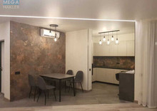 Продаж 2 кімнатної квартири (66/35/10), 16 пов. 17 пов. будинку