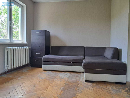 Оренда 1 кімнатної квартири, <a class="location-link" href="/odessa/" title="Недвижимость Одеса">Одеса</a>, <a class="location-link" href="/odessa/malinovskij/" title="Недвижимость Малиновський район">Малиновський р-н</a>, Генерала Петрова, 19 (изображение 1)