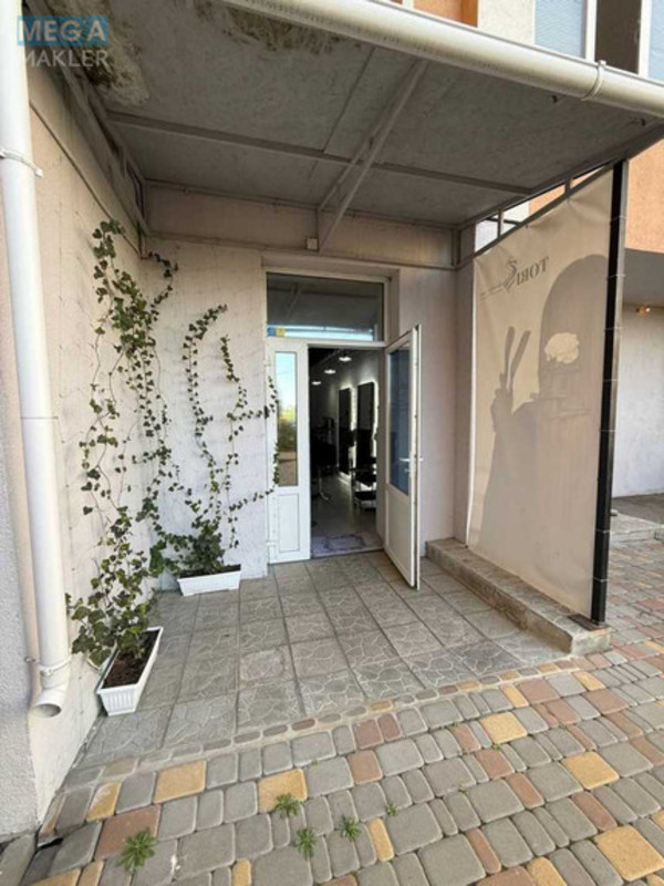 Продаж комерційної нерухомості, 22 кв.м, <a class="location-link" href="/sofievskaya-borshagovka/" title="Недвижимость Софіївська Борщагівка">Софіївська Борщагівка</a>, Чубинського, 8а (изображение 1)