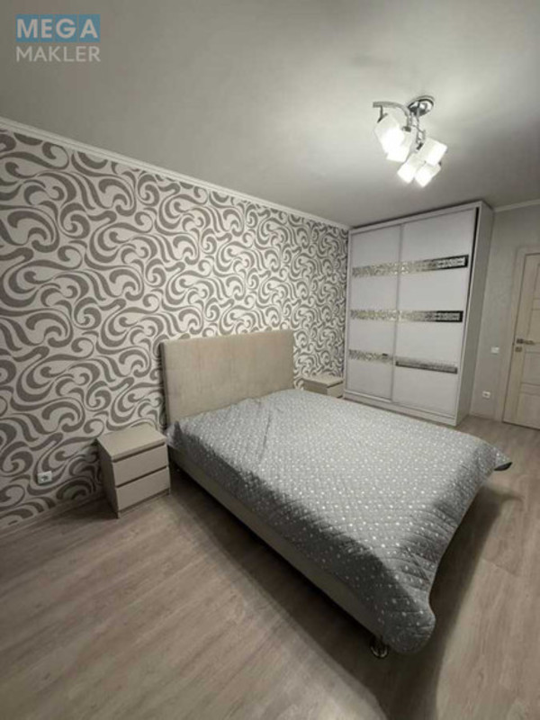 Оренда 1 кімнатної квартири, <a class="location-link" href="/kiev/" title="Недвижимость Київ">Київ</a>, <a class="location-link" href="/kiev/darnickij/" title="Недвижимость Дарницький район">Дарницький р-н</a>, Софьи Русовой ул., 7А (изображение 1)