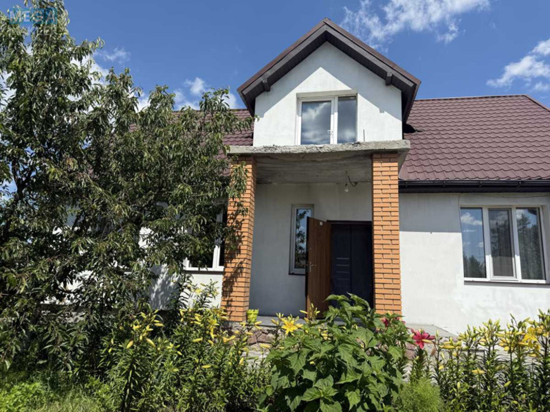 Продаж дома, 2 поверху, 232 кв.м, 3 кімнати, ділянка 10 соток, <a class="location-link" href="/putrovka/" title="Недвижимость Путрівка">Путрівка</a>, Вишнева, 8 (изображение 1)