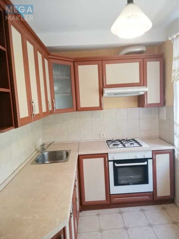 Продаж 2 кімнатної квартири (48/29/8), 2 пов. 5 пов. будинку, <a class="location-link" href="/kiev/" title="Недвижимость Київ">Київ</a>, <a class="location-link" href="/kiev/shevchenkovskij/" title="Недвижимость Шевченківський район">Шевченківський р-н</a>, Саратовська вул., 53/51 (изображение 1)