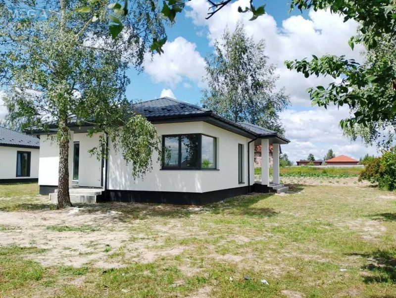Продаж дома, 1 поверх, 86 кв.м, 3 кімнати, ділянка 8 соток, <a class="location-link" href="/putrovka/" title="Недвижимость Путрівка">Путрівка</a>, Короленка (изображение 1)