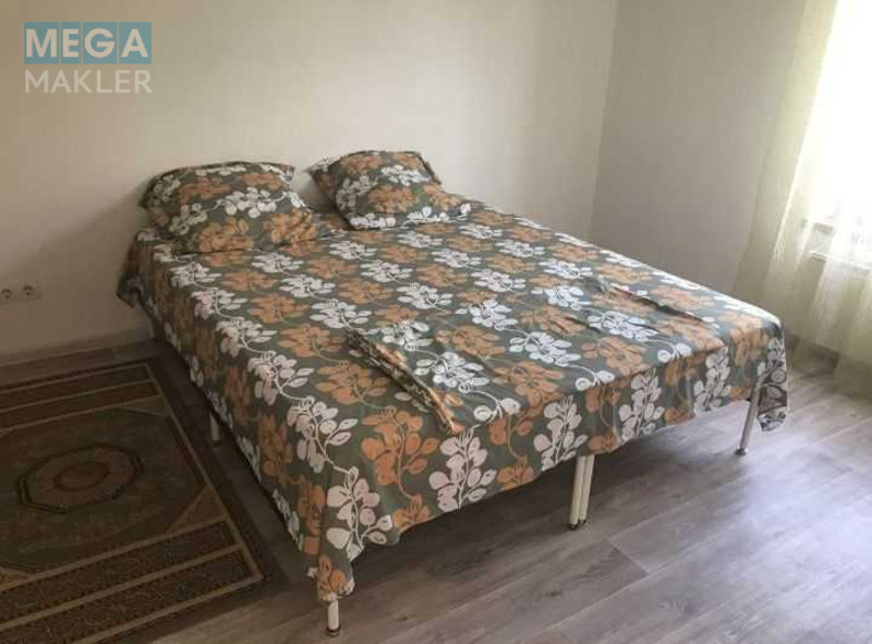 Оренда кімнати (підселення), <a class="location-link" href="/odessa/" title="Недвижимость Одеса">Одеса</a>, <a class="location-link" href="/odessa/kievskij/" title="Недвижимость Київський район">Київський р-н</a>, Александра Невского, 15 (изображение 1)
