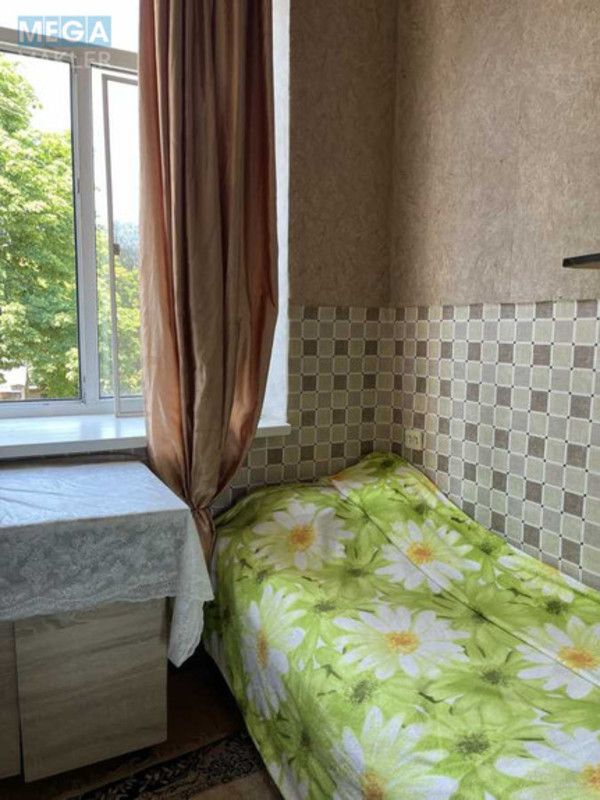 Оренда кімнати (підселення), <a class="location-link" href="/odessa/" title="Недвижимость Одеса">Одеса</a>, <a class="location-link" href="/odessa/primorskij/" title="Недвижимость Приморський район">Приморський р-н</a>, Коблевская, 37а (изображение 1)