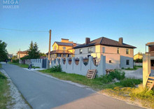 Продаж дома, 2 поверху, 267 кв.м, 5 кімнат, ділянка 10 соток