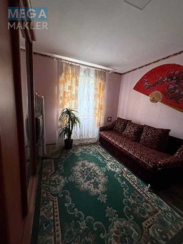 Продаж 8 кімнатної квартири (150/?/?), 3 пов. 9 пов. будинку, <a class="location-link" href="/odessa/" title="Недвижимость Одеса">Одеса</a>, <a class="location-link" href="/odessa/suvorovskij/" title="Недвижимость Суворовський район">Суворовський р-н</a>, Затонского, 19 (изображение 1)
