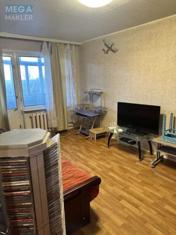 Оренда 1 кімнатної квартири, <a class="location-link" href="/odessa/" title="Недвижимость Одеса">Одеса</a>, <a class="location-link" href="/odessa/kievskij/" title="Недвижимость Київський район">Київський р-н</a>, Небесной Сотни, 4/1 (изображение 1)