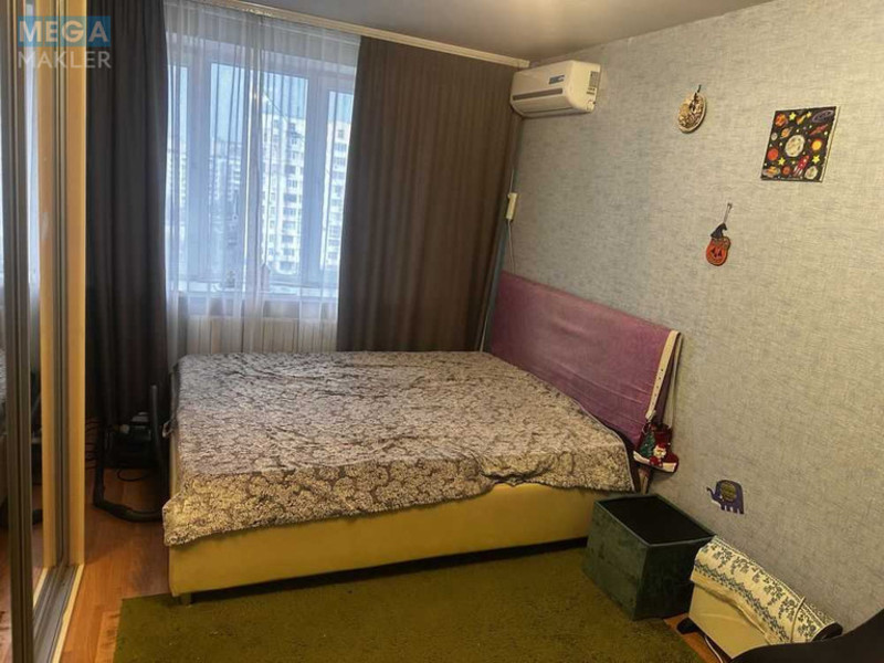 Оренда кімнати (підселення), <a class="location-link" href="/odessa/" title="Недвижимость Одеса">Одеса</a>, <a class="location-link" href="/odessa/kievskij/" title="Недвижимость Київський район">Київський р-н</a>, Левитана, 105 (изображение 1)