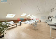 Продаж комерційної нерухомості, 518 кв.м, под офис