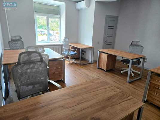 Оренда комерційної нерухомості, 78&nbsp;кв.м, под офис, <a class="location-link" href="/kiev/" title="Недвижимость Київ">Київ</a>, <a class="location-link" href="/kiev/pecherskij/" title="Недвижимость Печерський район">Печерський р-н</a>, Еспланадна вул., 32 (изображение 1)