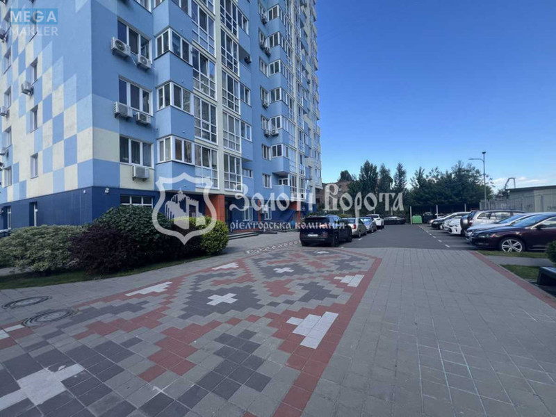 Продаж 3 кімнатної квартири (81,3/48/10,7), 22 пов. 23 пов. будинку, <a class="location-link" href="/kiev/" title="Недвижимость Київ">Київ</a>, <a class="location-link" href="/kiev/obolonskij/" title="Недвижимость Оболонський район">Оболонський р-н</a>, Пріорська вул., 16 (изображение 1)