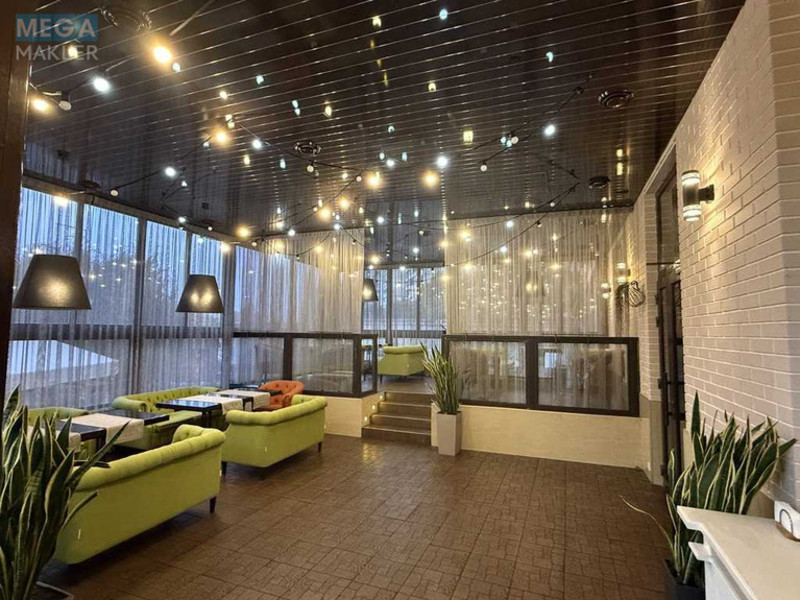 Продаж комерційної нерухомості, 255 кв.м, <a class="location-link" href="/kiev/" title="Недвижимость Київ">Київ</a>, <a class="location-link" href="/kiev/darnickij/" title="Недвижимость Дарницький район">Дарницький р-н</a>, Срібнокільська вул., 12 (изображение 1)