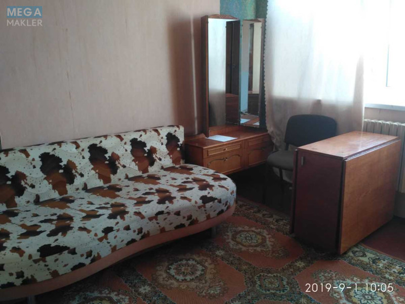 Оренда кімнати (підселення), <a class="location-link" href="/odessa/" title="Недвижимость Одеса">Одеса</a>, <a class="location-link" href="/odessa/malinovskij/" title="Недвижимость Малиновський район">Малиновський р-н</a>, Чумацкая, 94а (изображение 1)