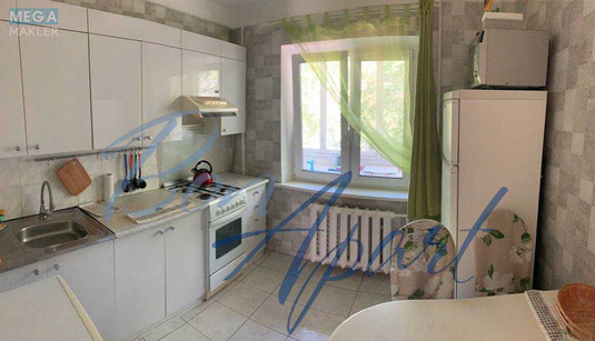 Продаж 2 кімнатної квартири (56/39/8), 4 пов. 9 пов. будинку, <a class="location-link" href="/kiev/" title="Недвижимость Київ">Київ</a>, <a class="location-link" href="/kiev/shevchenkovskij/" title="Недвижимость Шевченківський район">Шевченківський р-н</a>, Дмитрівська вул., 24 (изображение 1)