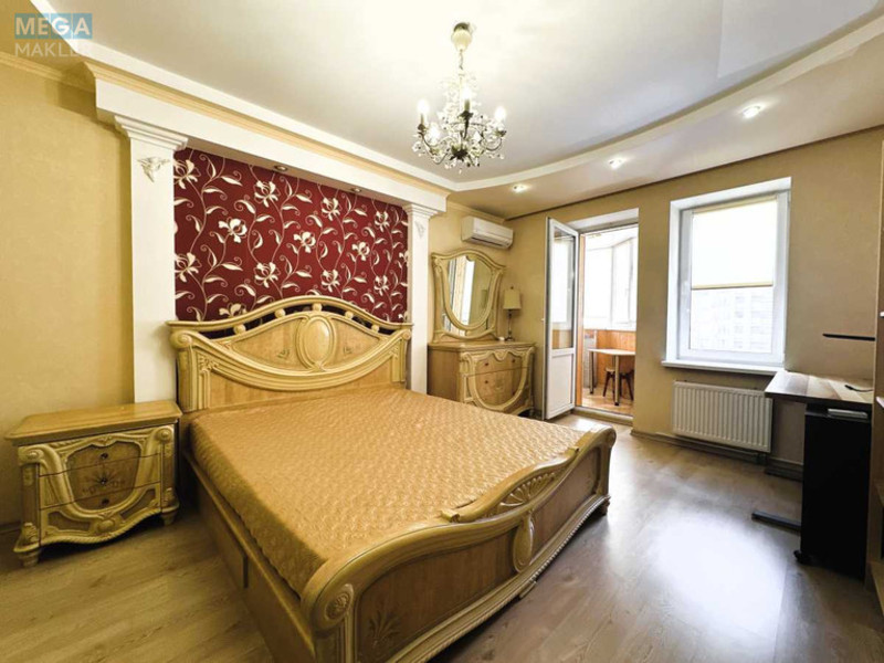 Оренда 3 кімнатної квартири, <a class="location-link" href="/kiev/" title="Недвижимость Київ">Київ</a>, <a class="location-link" href="/kiev/goloseevskij/" title="Недвижимость Голосіївський район">Голосіївський р-н</a>, Михайла Ломоносова вул., 54а (изображение 1)