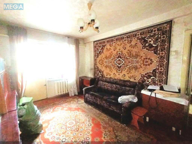 Продаж 3 кімнатної квартири (50/32/6,1), 5 пов. 5 пов. будинку, <a class="location-link" href="/kiev/" title="Недвижимость Київ">Київ</a>, <a class="location-link" href="/kiev/solomenskij/" title="Недвижимость Солом'янський район">Солом'янський р-н</a>, Ушинского ул., 5/1 (изображение 1)