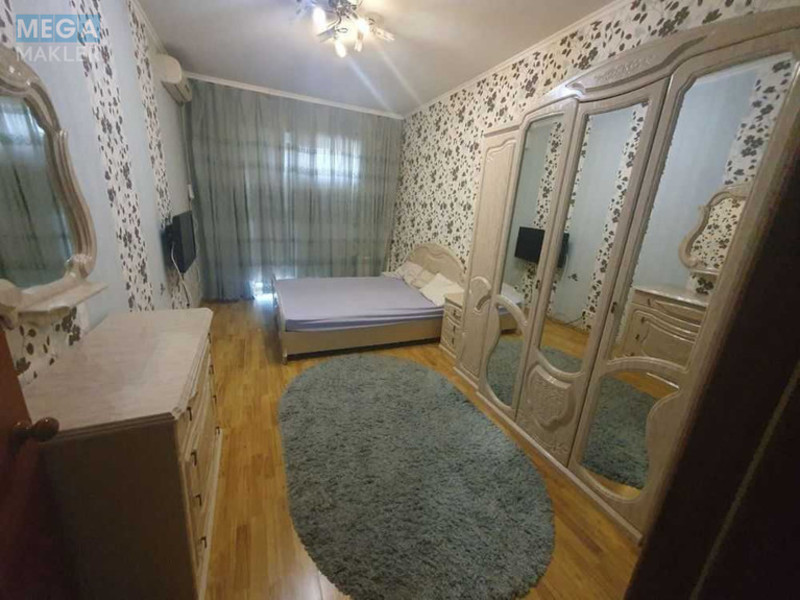 Оренда 2 кімнатної квартири, <a class="location-link" href="/odessa/" title="Недвижимость Одеса">Одеса</a>, <a class="location-link" href="/odessa/primorskij/" title="Недвижимость Приморський район">Приморський р-н</a>, Балковская, 22а (изображение 1)