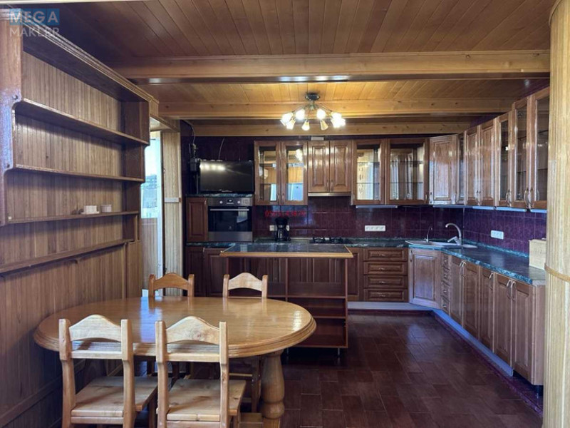Продаж 4 кімнатної квартири (150/82/25), 10 пов. 11 пов. будинку, <a class="location-link" href="/kiev/" title="Недвижимость Київ">Київ</a>, <a class="location-link" href="/kiev/darnickij/" title="Недвижимость Дарницький район">Дарницький р-н</a>, Михайла Драгоманова вул., 17 (изображение 1)