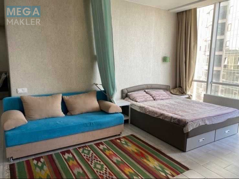 Оренда 1 кімнатної квартири, <a class="location-link" href="/odessa/" title="Недвижимость Одеса">Одеса</a>, <a class="location-link" href="/odessa/primorskij/" title="Недвижимость Приморський район">Приморський р-н</a>, Гагаринское плато, 5/2 (изображение 1)