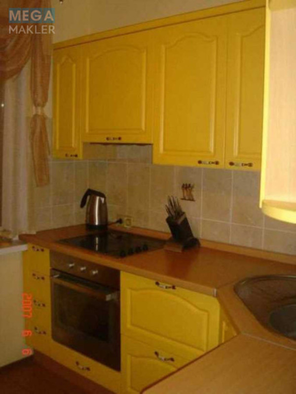 Оренда 2 кімнатної квартири, <a class="location-link" href="/kiev/" title="Недвижимость Київ">Київ</a>, <a class="location-link" href="/kiev/podolskij/" title="Недвижимость Подільський район">Подільський р-н</a>, Правди просп., 10А (изображение 1)