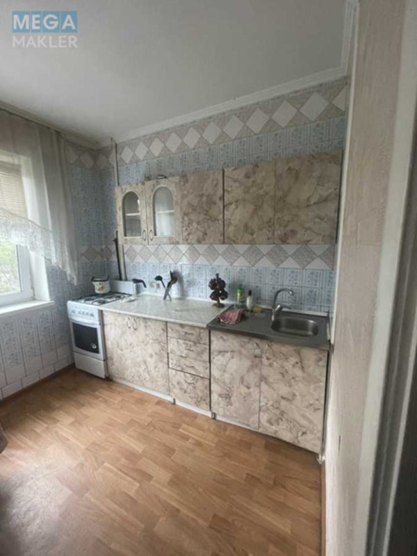 Продаж 2 кімнатної квартири (52/30/8), 2 пов. 9 пов. будинку, <a class="location-link" href="/kiev/" title="Недвижимость Київ">Київ</a>, <a class="location-link" href="/kiev/dneprovskij/" title="Недвижимость Дніпровський район">Дніпровський р-н</a>, Митрополита Андрея Шептицкого ул., 1 (изображение 1)
