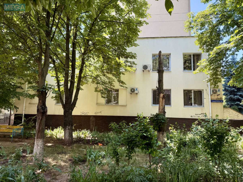 Оренда комерційної нерухомості, 316 кв.м, под офис, <a class="location-link" href="/odessa/" title="Недвижимость Одеса">Одеса</a>, <a class="location-link" href="/odessa/malinovskij/" title="Недвижимость Малиновський район">Малиновський р-н</a>, Генерала Петрова, 49/1 (изображение 1)