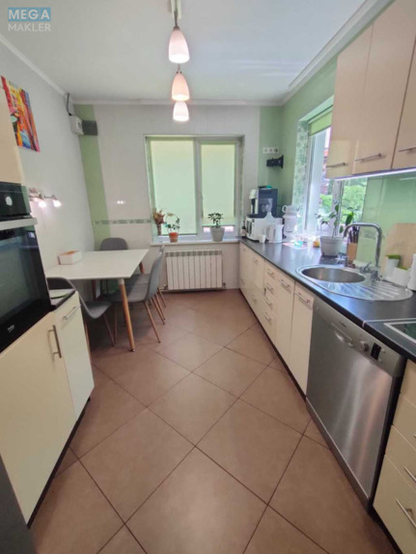 Оренда дома, <a class="location-link" href="/kiev/" title="Недвижимость Київ">Київ</a>, <a class="location-link" href="/kiev/goloseevskij/" title="Недвижимость Голосіївський район">Голосіївський р-н</a>, Майкопський пров. (изображение 1)